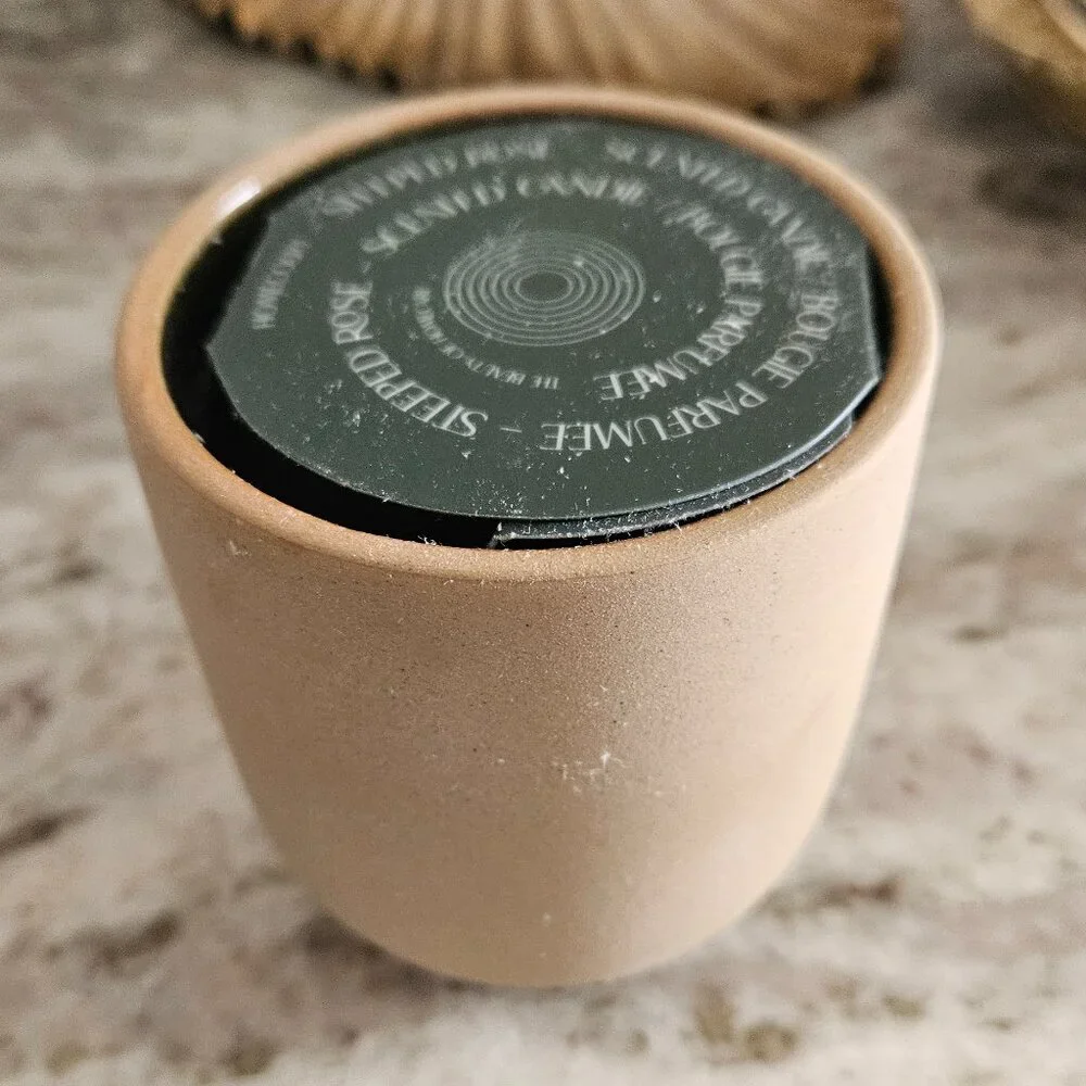 NEW HOMECOURT FLOWER FLORAL STEEPED ROSE CERAMIC SCENTED WICK CANDLE